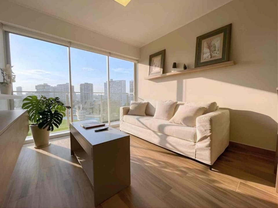 Living room, City view, Street view