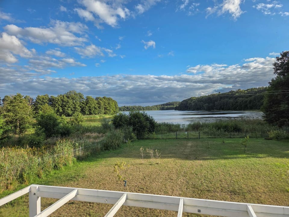 Nearby landmark, Natural landscape, Lake view