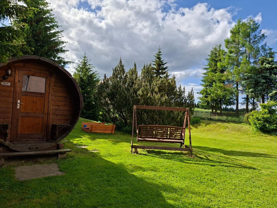 Day, Natural landscape, Garden, Sauna, Garden view