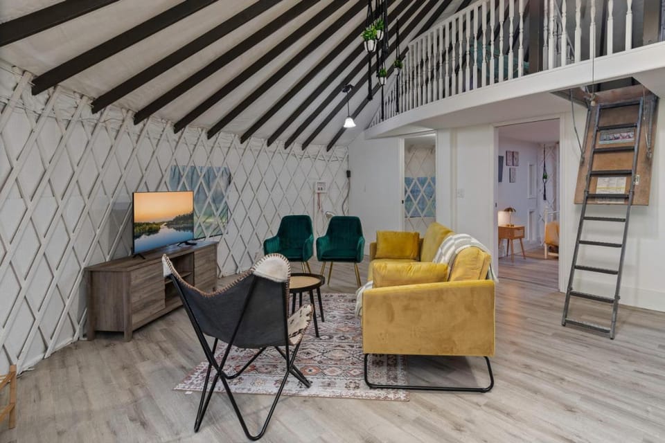 Florida Yurt Escape Nature and Comfort Luxury tent in Poinciana