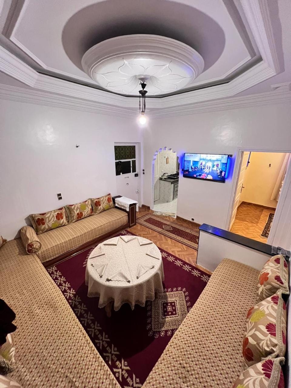 Communal lounge/ TV room, TV and multimedia, Living room, Seating area