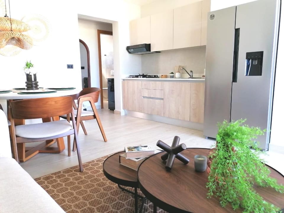 Living room, Dining area, kitchen