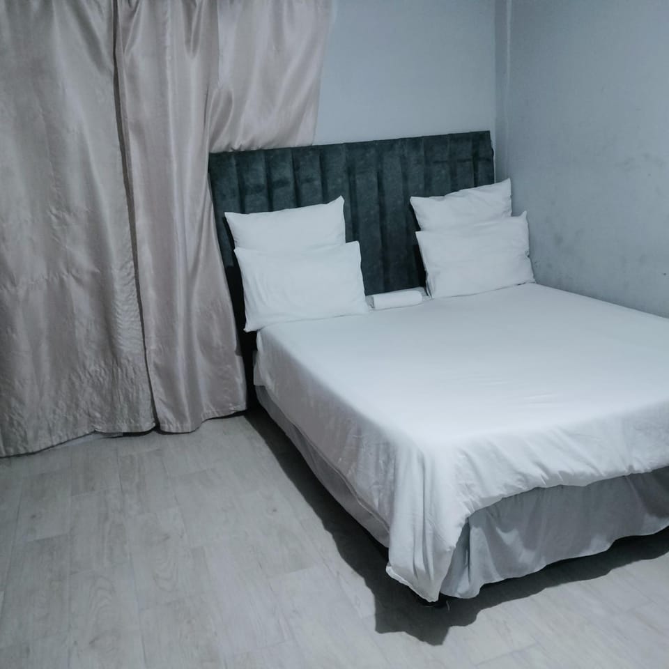 N2 Village BnB Bed and Breakfast in Eastern Cape