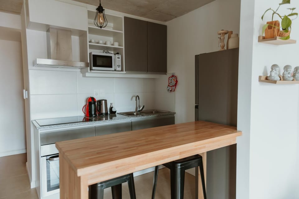Apartamento tranquilo y ubicado en lugar estratégico Apartment in Montevideo Department, Uruguay