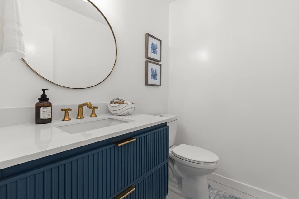 Toilet, Bathroom