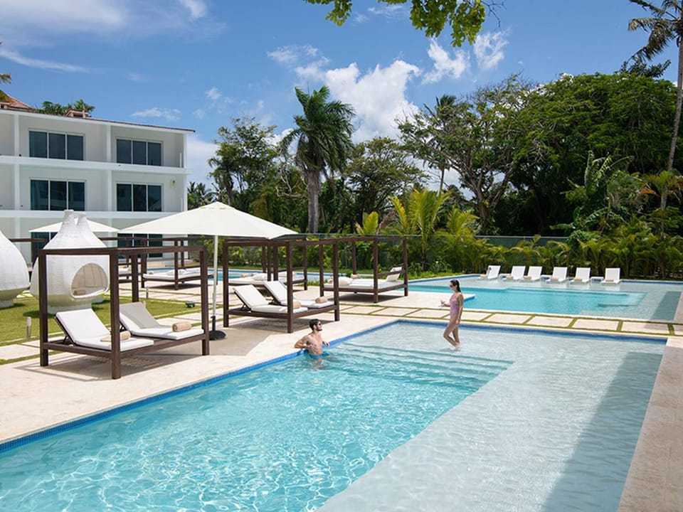 Summer, Swimming pool