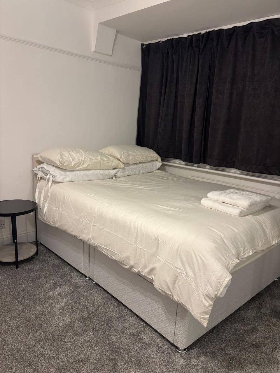 Bed, Bedroom, wardrobe
