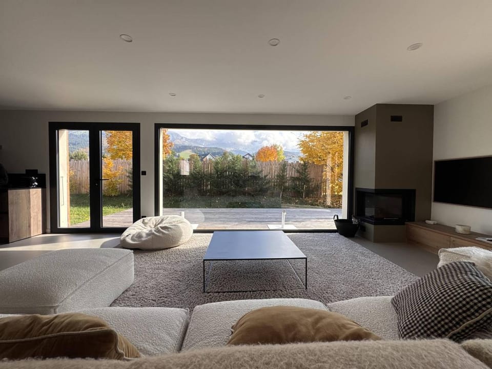 Maison neuve au cœur de Villard-de-Lans, 12 couchages - FR-1-548-51 House in Provence