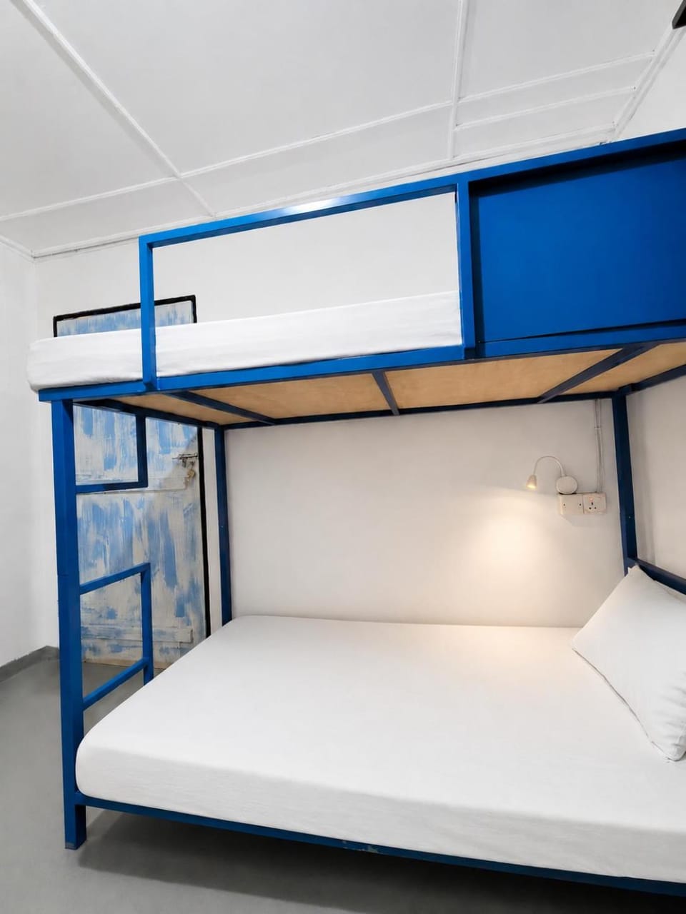 Bed, Photo of the whole room, Bedroom, bunk bed