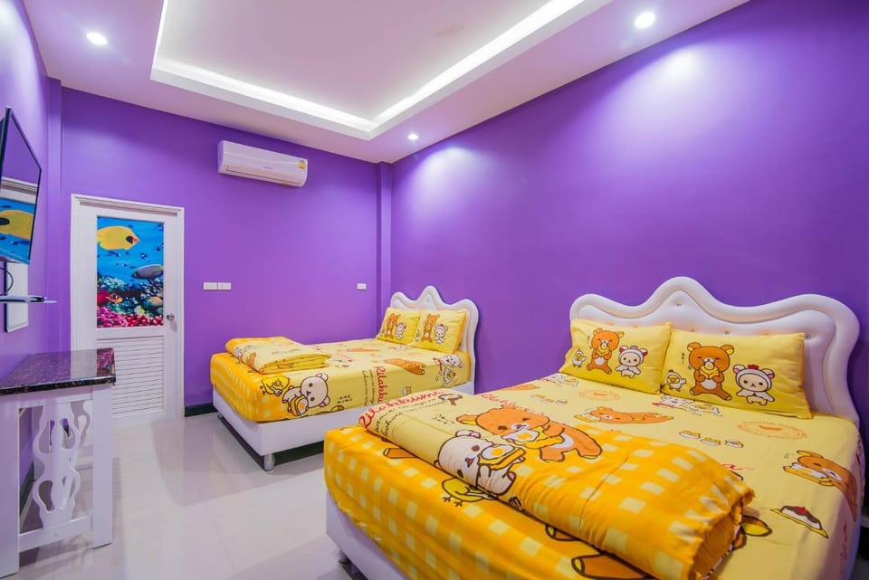 บ้านพักชะอำ ณิสราพูลวิลล่า Bed and Breakfast in Thailand