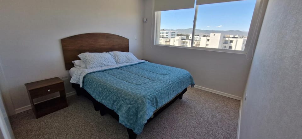 Depto Cerca del faro con vista al cerro grande Apartment in La Serena