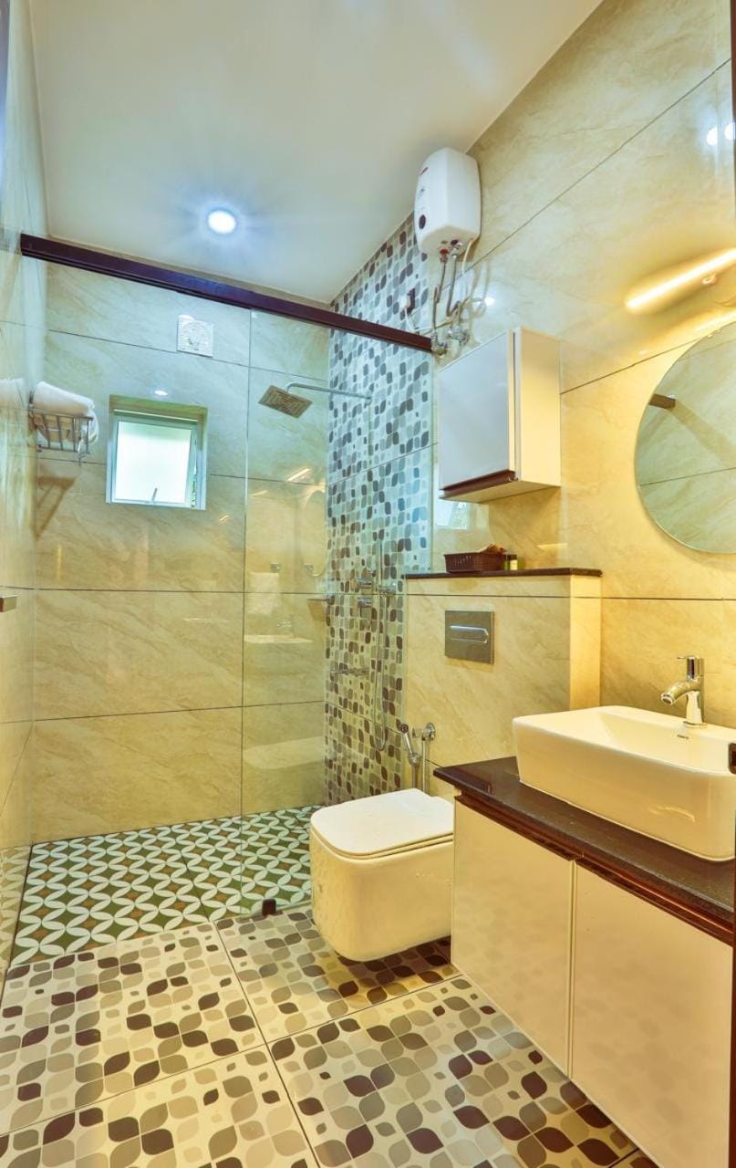 amaze Beach Resort Hotel in Varkala