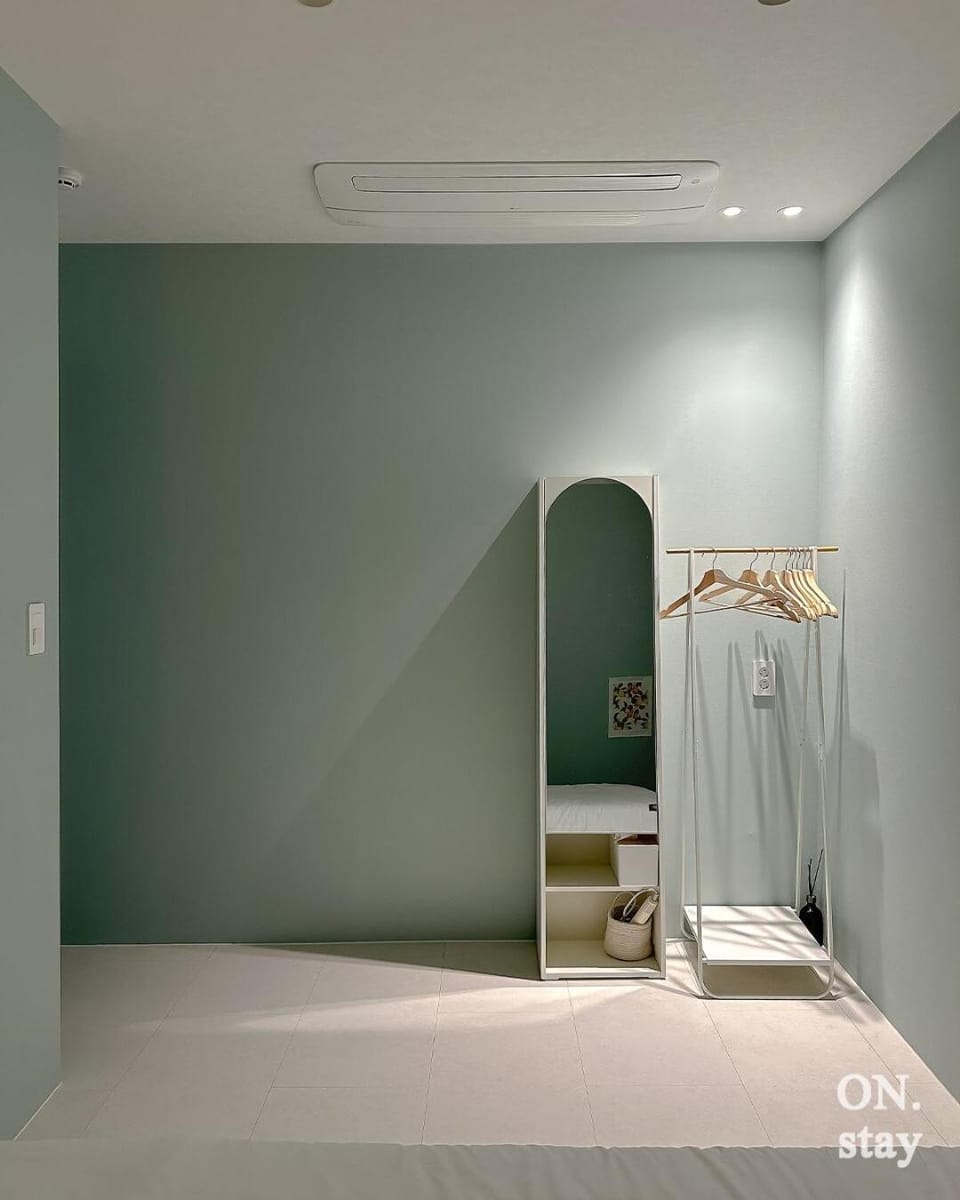 온스테이 OnStay Bed and Breakfast in Busan