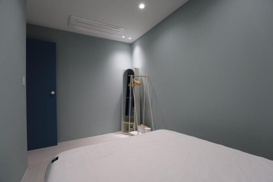 온스테이 OnStay Bed and Breakfast in Busan
