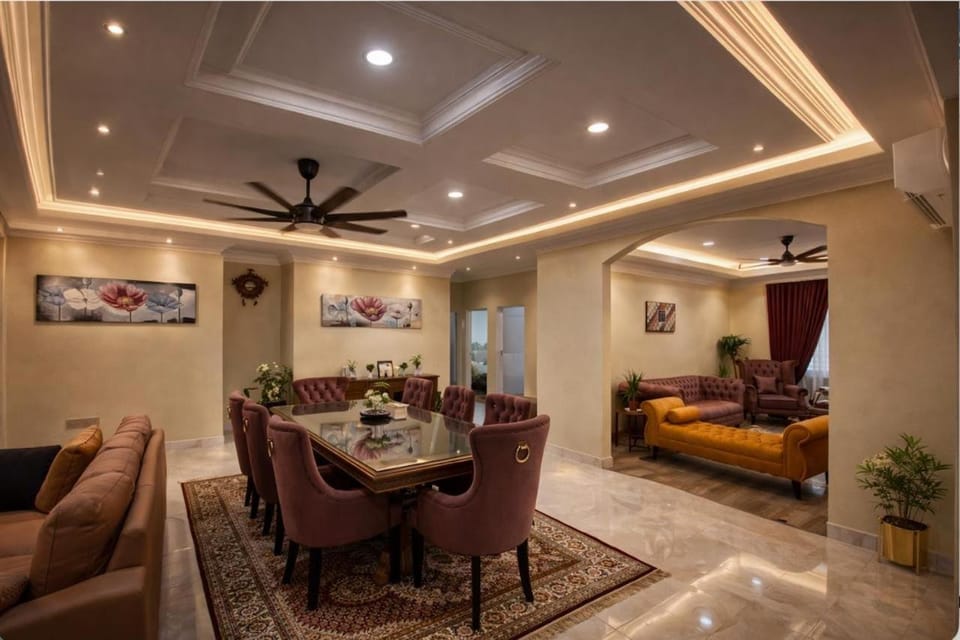 Private Pool Villa Muslim Family Stay Ipoh Villa in Perak Tengah District