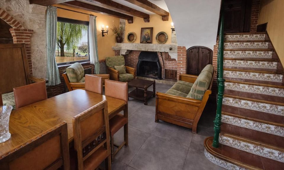 Communal lounge/ TV room, Living room