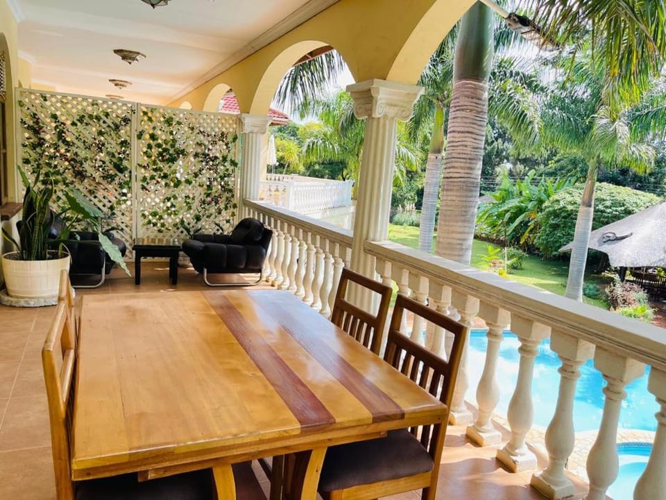 Golden Palm Boutique Hotel Bed and Breakfast in Harare