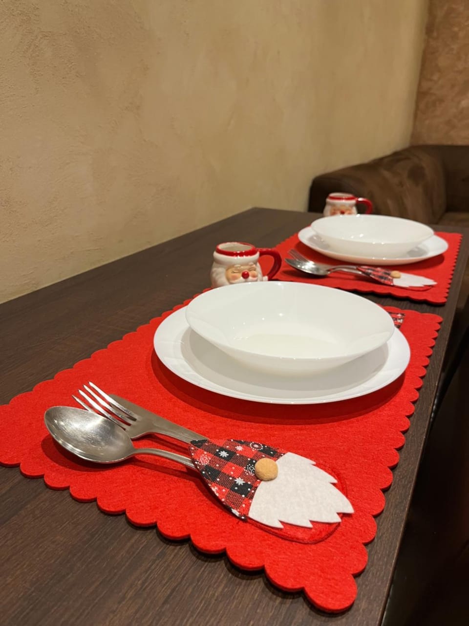 Food and drinks, Dining area, Food