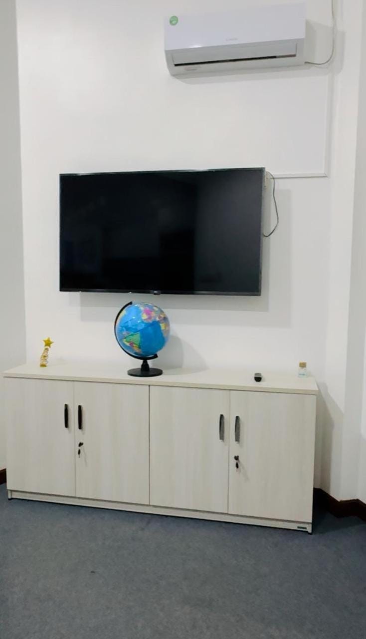 Communal lounge/ TV room, TV and multimedia