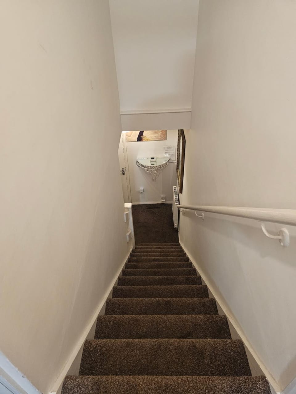 Rosag 4- Bedroom Guest House Rainham Apartment in Borough of Swale