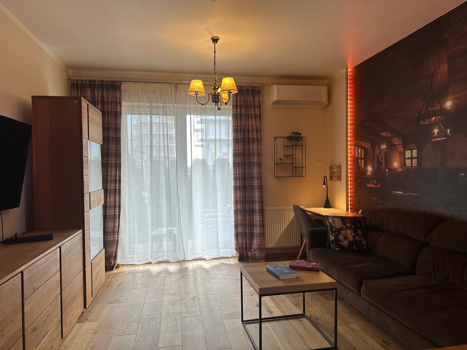 Communal lounge/ TV room, TV and multimedia, Living room, Seating area