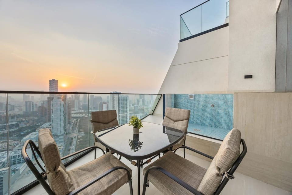 Balcony/Terrace, Swimming pool