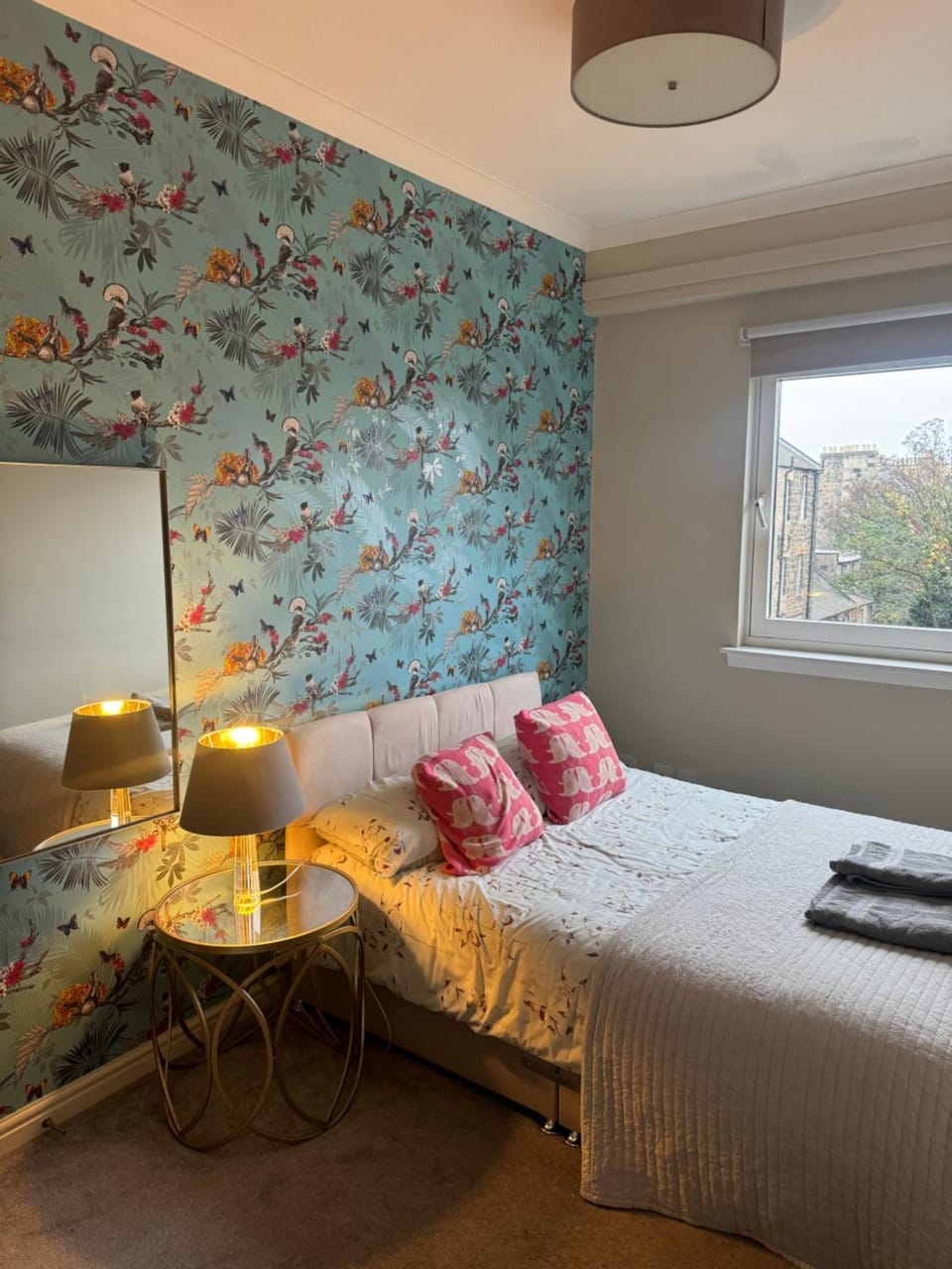 Modern two bedroom apartment Apartment in Edinburgh