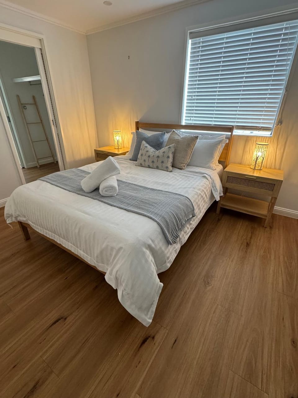 Bed, Bedroom, wardrobe