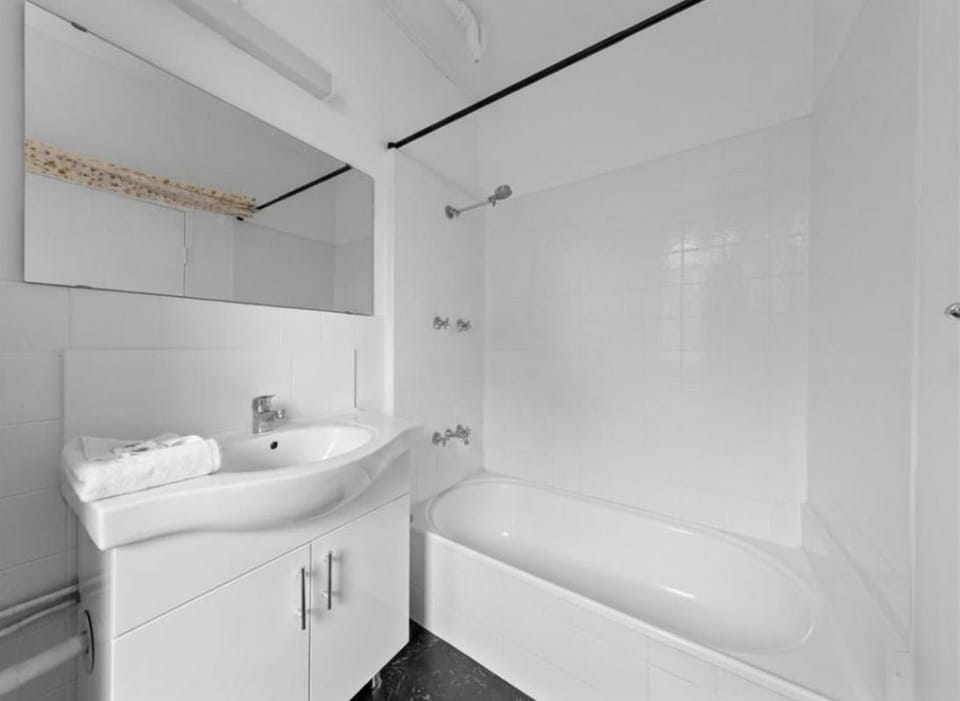 Shower, Bathroom, Bath