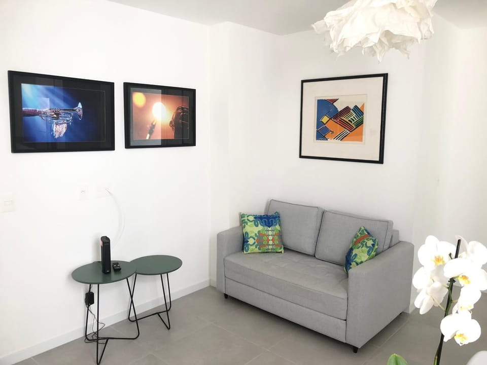 Living room, Decorative detail