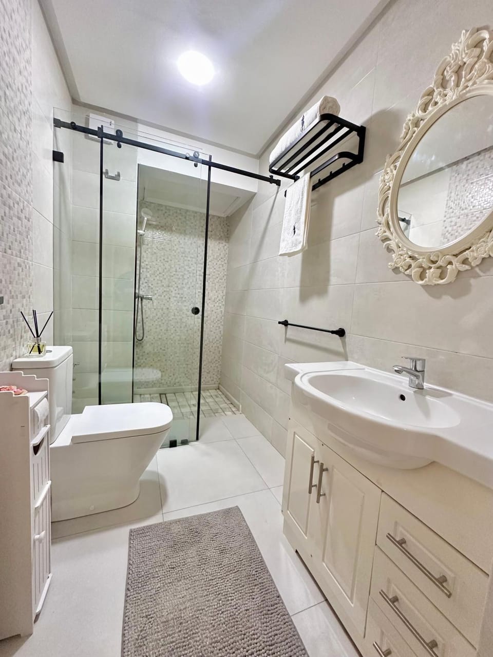Modern Comfort Studio, la corniche Apartment in Mohammedia