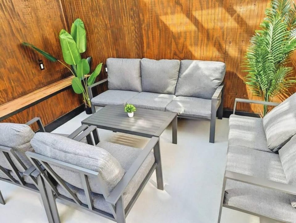 Family-Friendly 2BR, NYC Access in Minutes Apartment in Hoboken