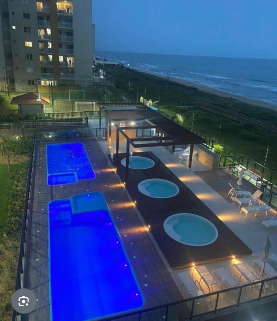 Apartamento pé na areia frente mar com vista permanente Apartment in State of Santa Catarina