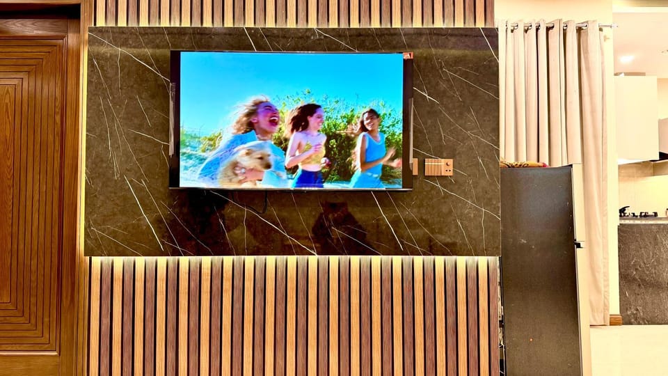 Communal lounge/ TV room, TV and multimedia
