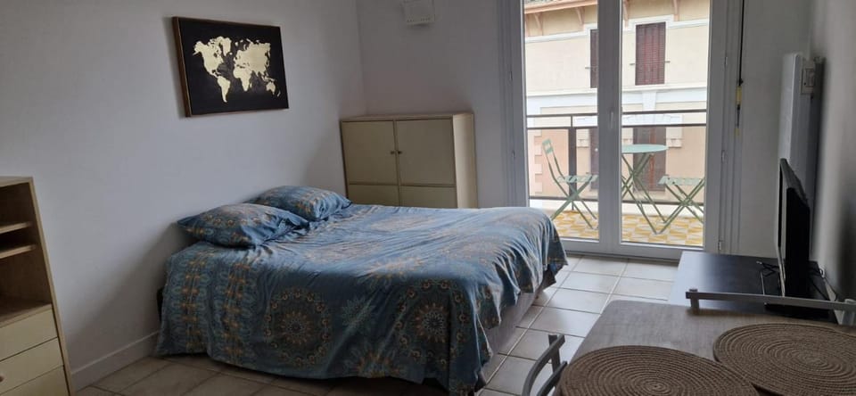 Studio moderne à Évian, lac, port et thermes Apartment in Évian-les-Bains