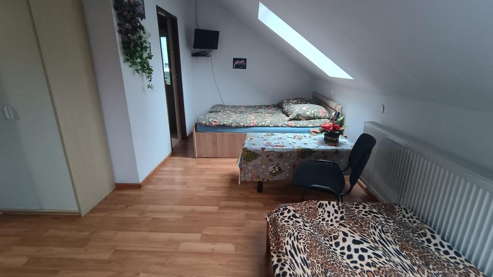 Noclegi pod Sosnowym Drzewem Bed and Breakfast in Lesser Poland Voivodeship