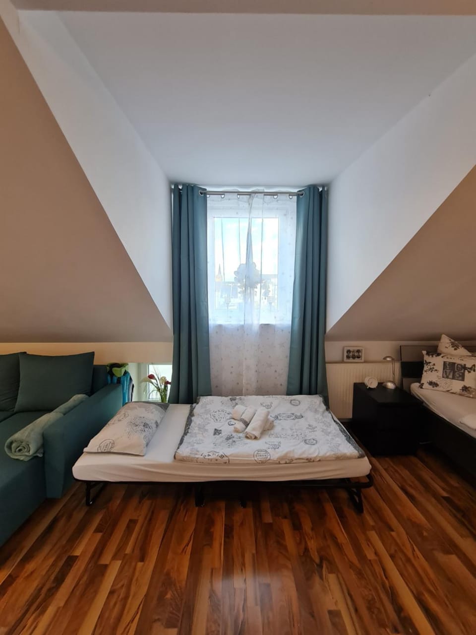 Citywohnung mit Schlafgalerie bis zu 6 Gäste direkt im Stadtzentrum Neuwied Apartment in Rhineland-Palatinate