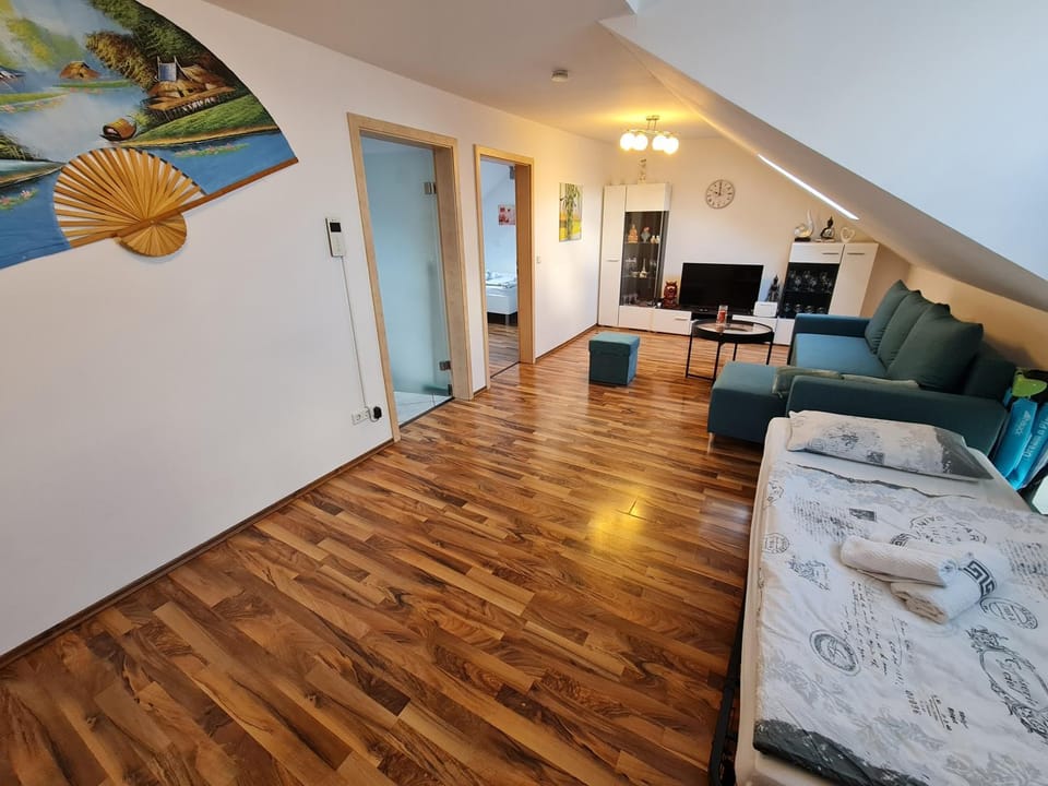 Citywohnung mit Schlafgalerie bis zu 6 Gäste direkt im Stadtzentrum Neuwied Apartment in Rhineland-Palatinate