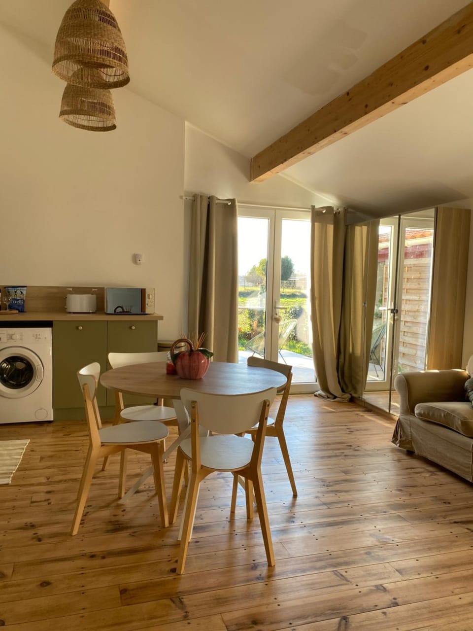 Studio Pouchuc Apartment in Nouvelle-Aquitaine