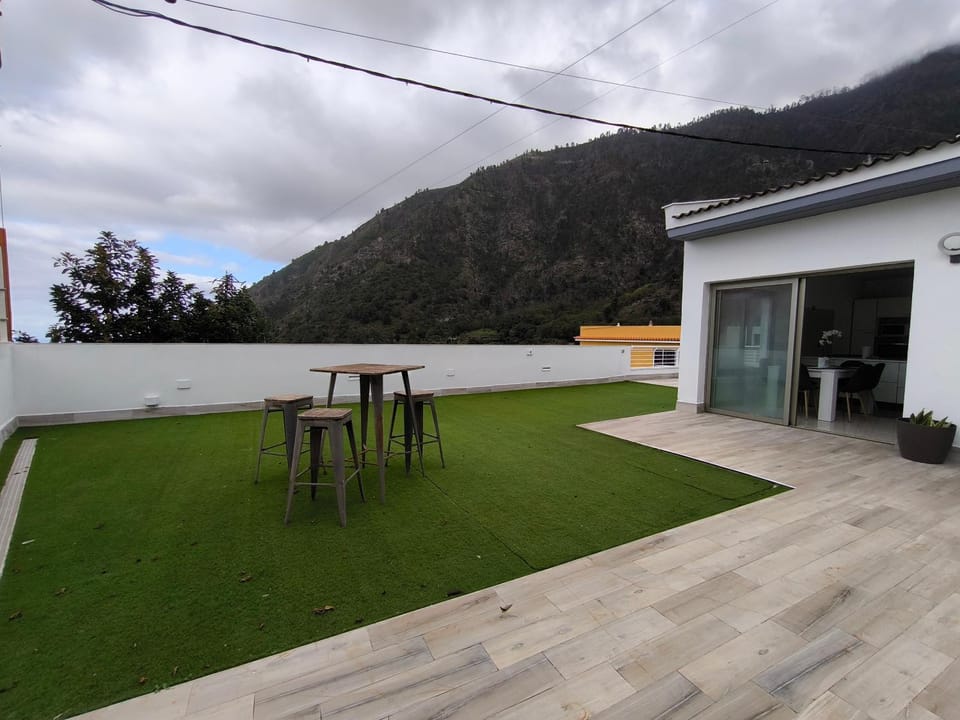 La Florida Sunset House in Orotava Valley