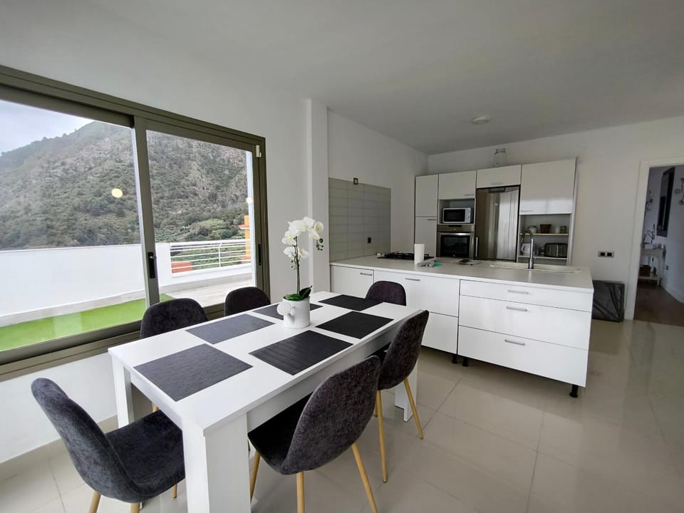 La Florida Sunset House in Orotava Valley