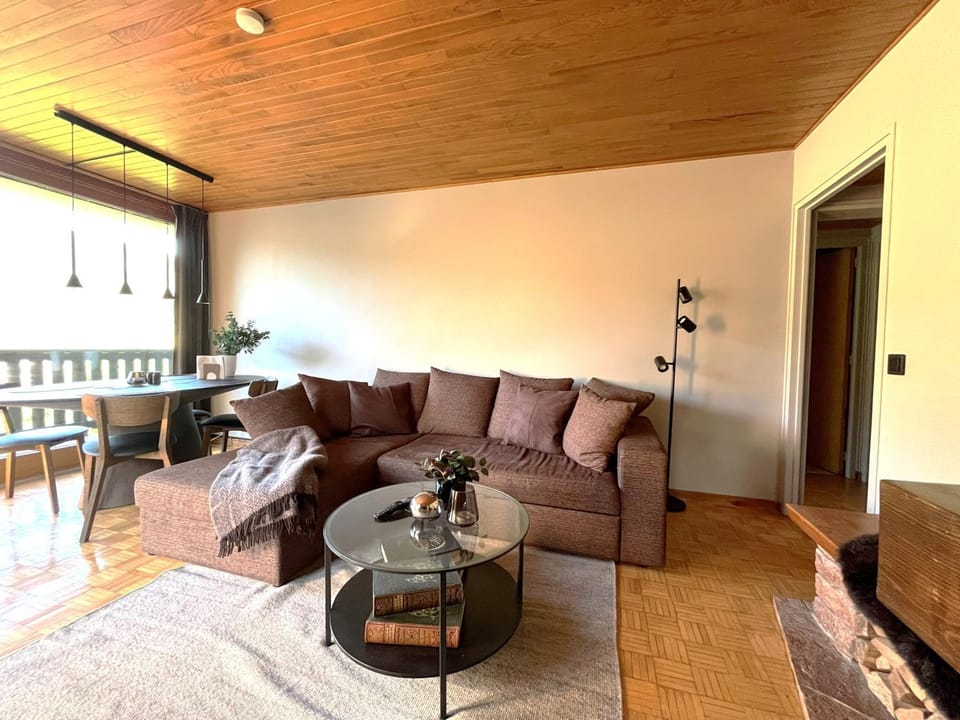Day, Summer, Balcony/Terrace, Living room, Dining area