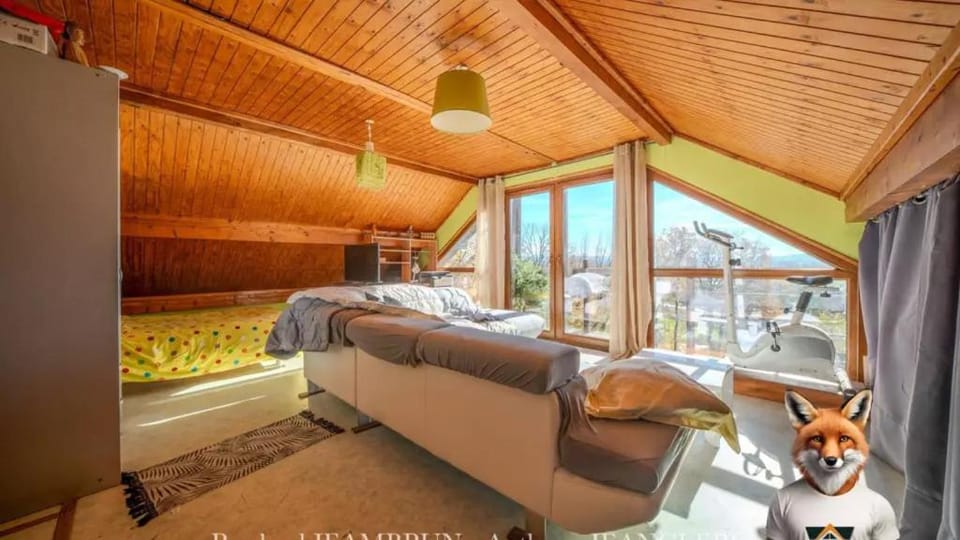 Le chalet au domaine de Tara House in Bourgogne-Franche-Comté