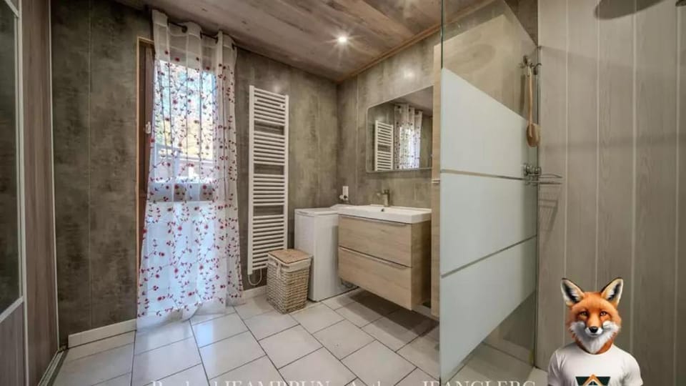 Le chalet au domaine de Tara House in Bourgogne-Franche-Comté