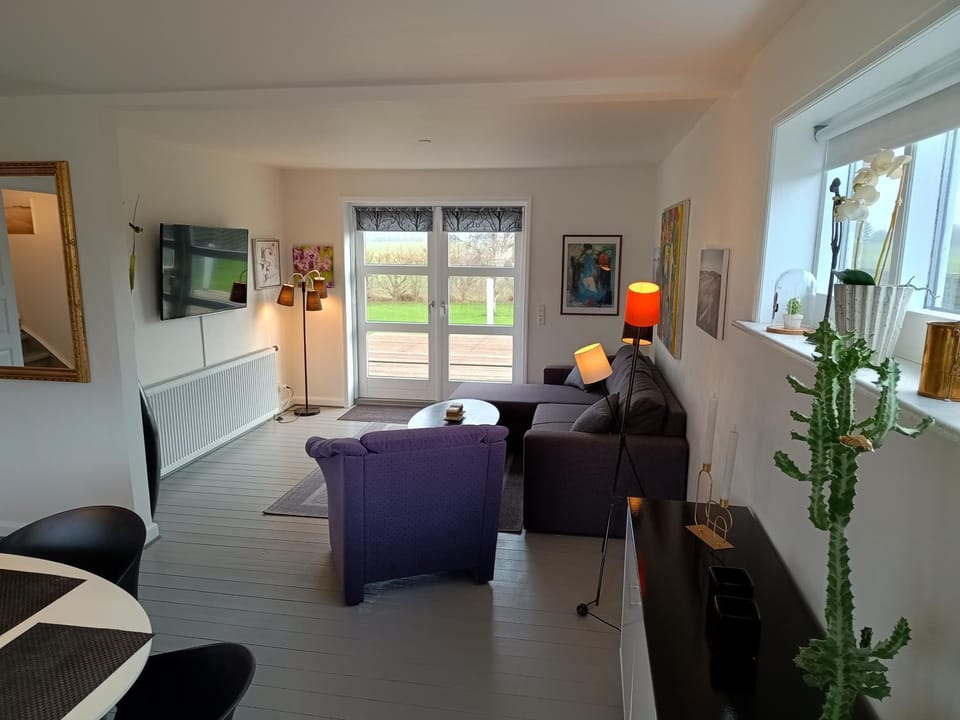 Bolig ved hav og fjord Villa in Central Denmark Region