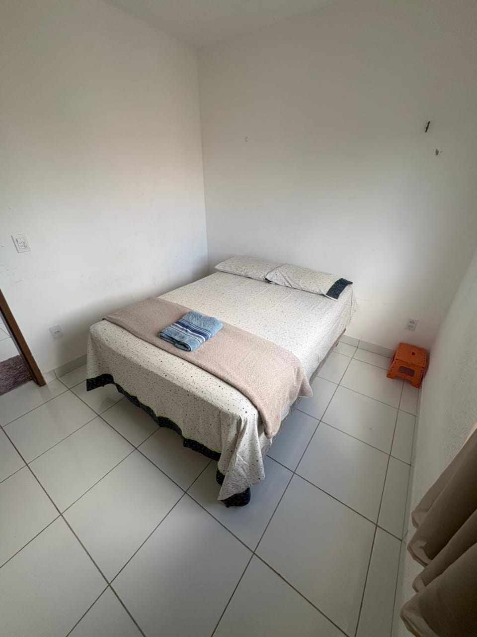 Quarto privativo em ambiente compartilhado com ar condicionado Apartment in Parnamirim