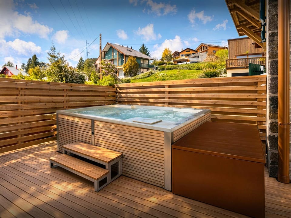 Natural landscape, Summer, Hot Tub