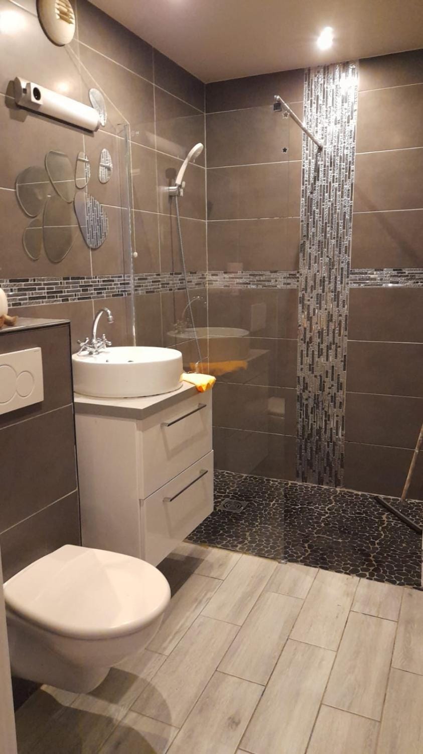 Chambre en loc Apartment in Marseille