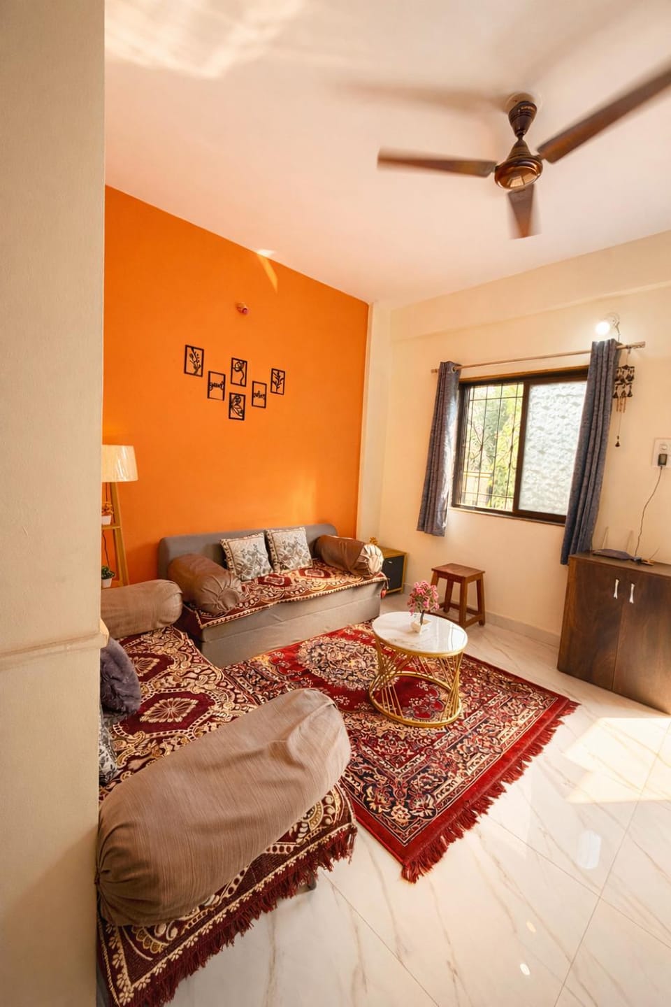 Living room, Entertainment, internet
