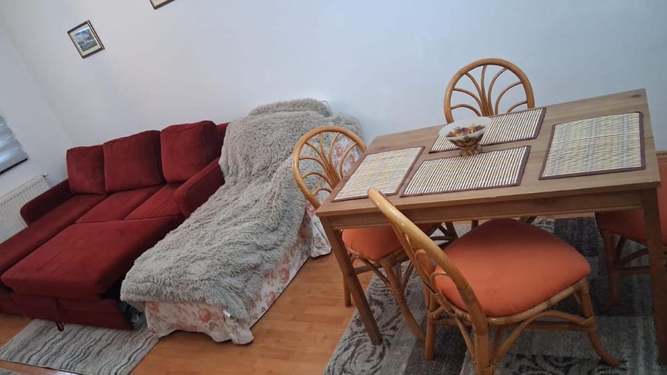 Adela Mountain View Sinaia Apartment in Brașov County